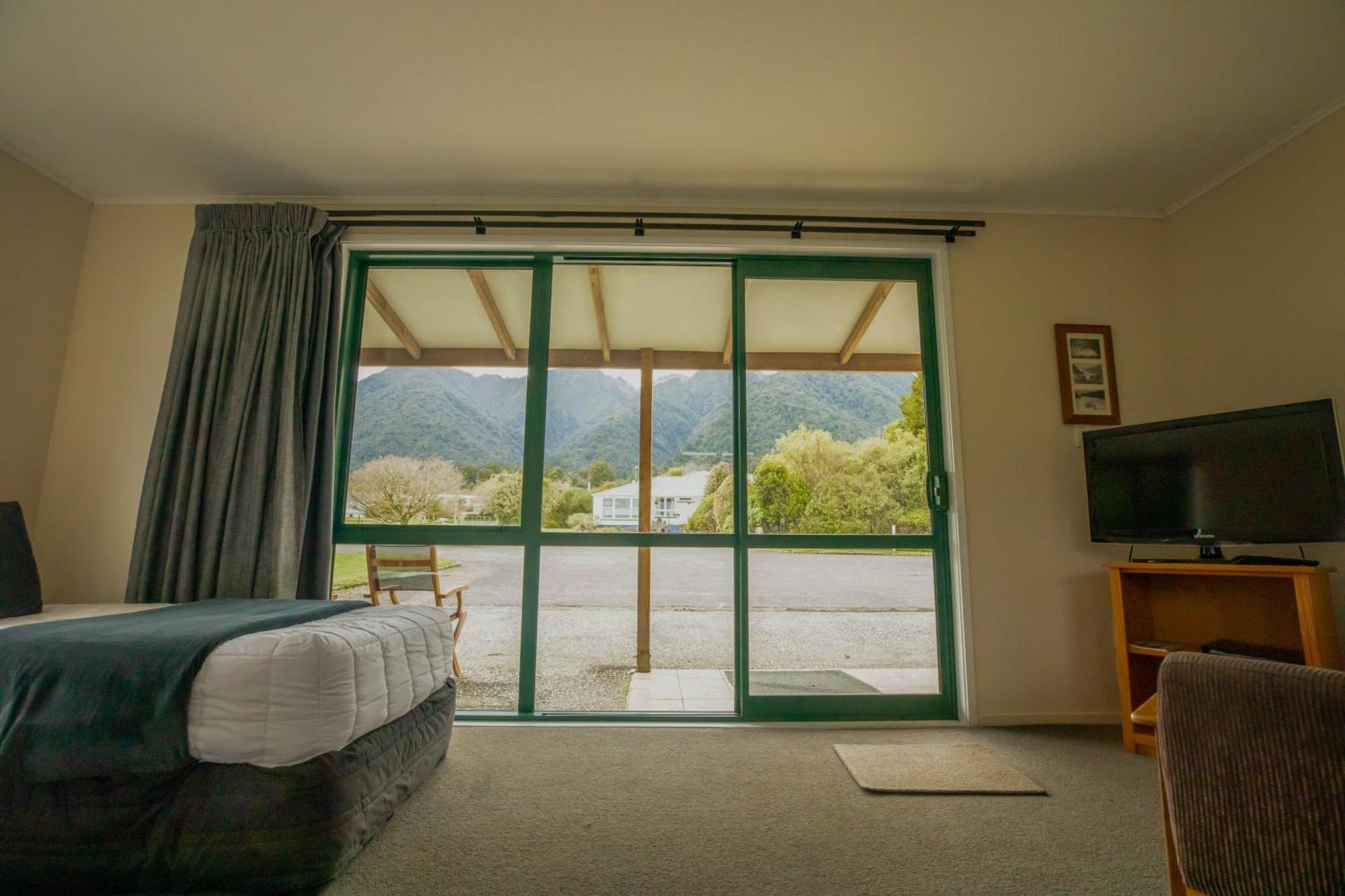 فوكس جلاسير Rainforest Motel المظهر الخارجي الصورة